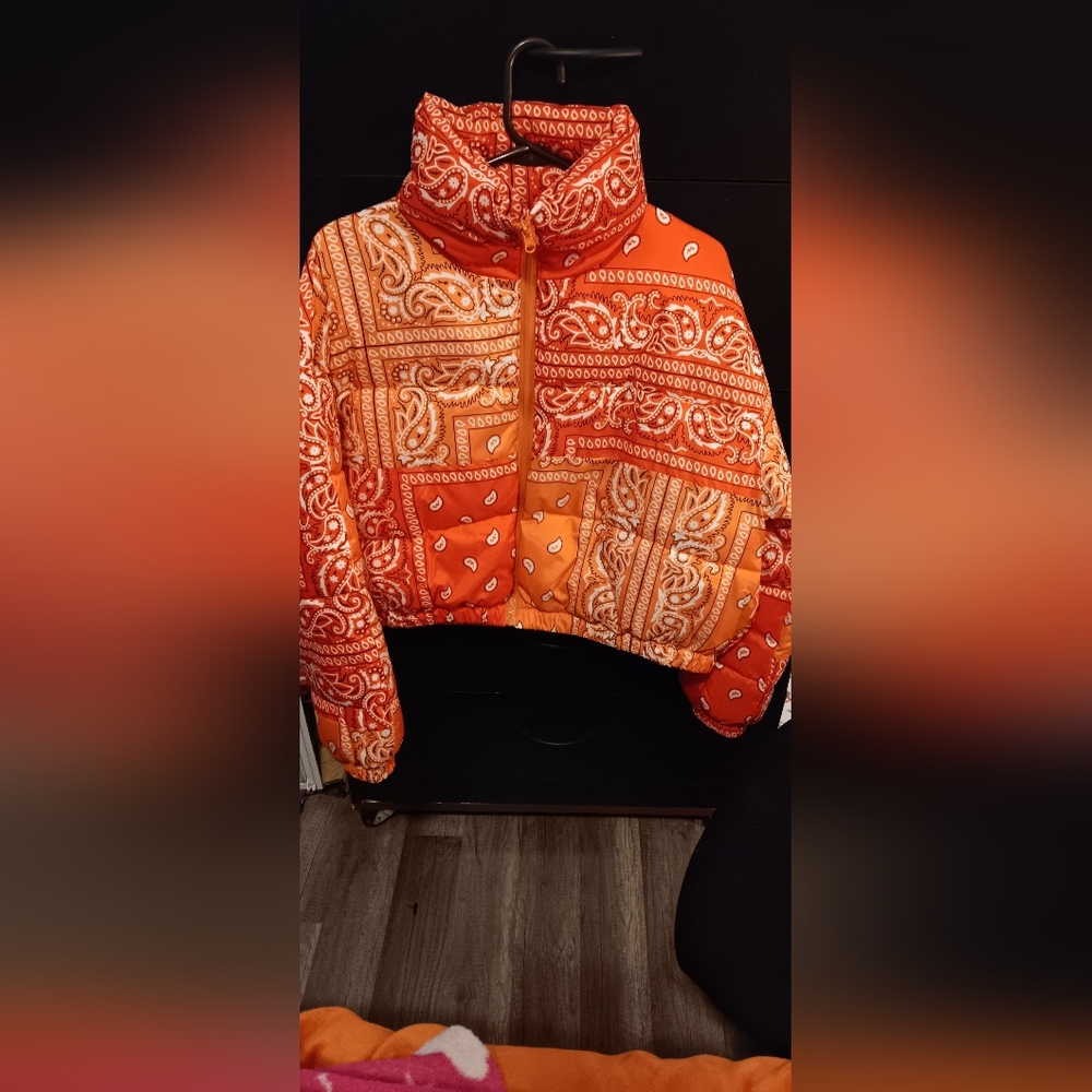 Puffer jacket by AZALEA WANG Large,Orange and Red Orange